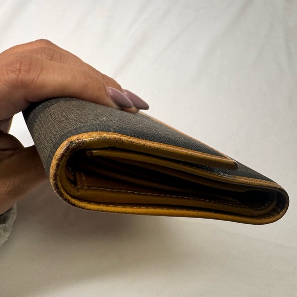 Fendi wallet - Picture 7 of 9